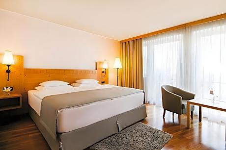 Standard Room with Boulevard View