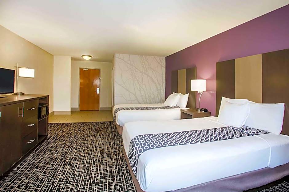 La Quinta Inn & Suites by Wyndham Pontoon Beach