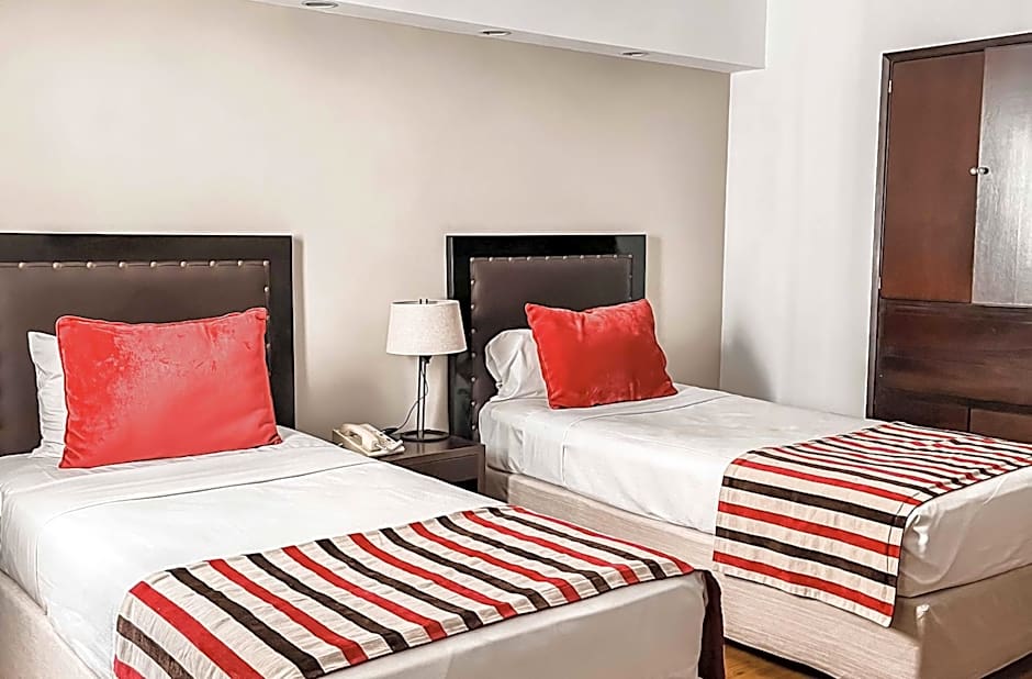 Cyan Hotel de Las Americas