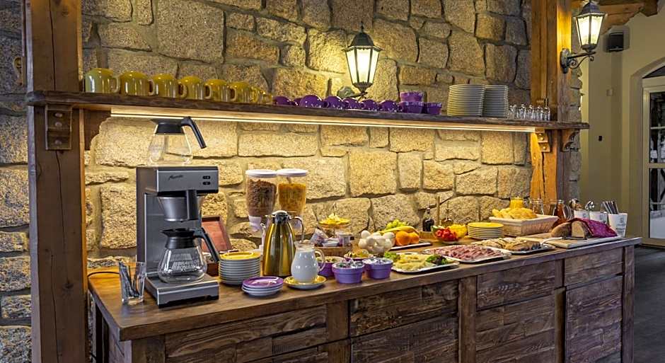 Hotel U Simla