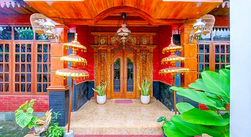 Hotel O Mbah Carik Homestay Syari'ah