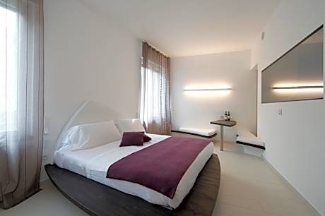 Deluxe Apartment with Spa Bath