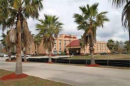 Hampton Inn By Hilton Laplace