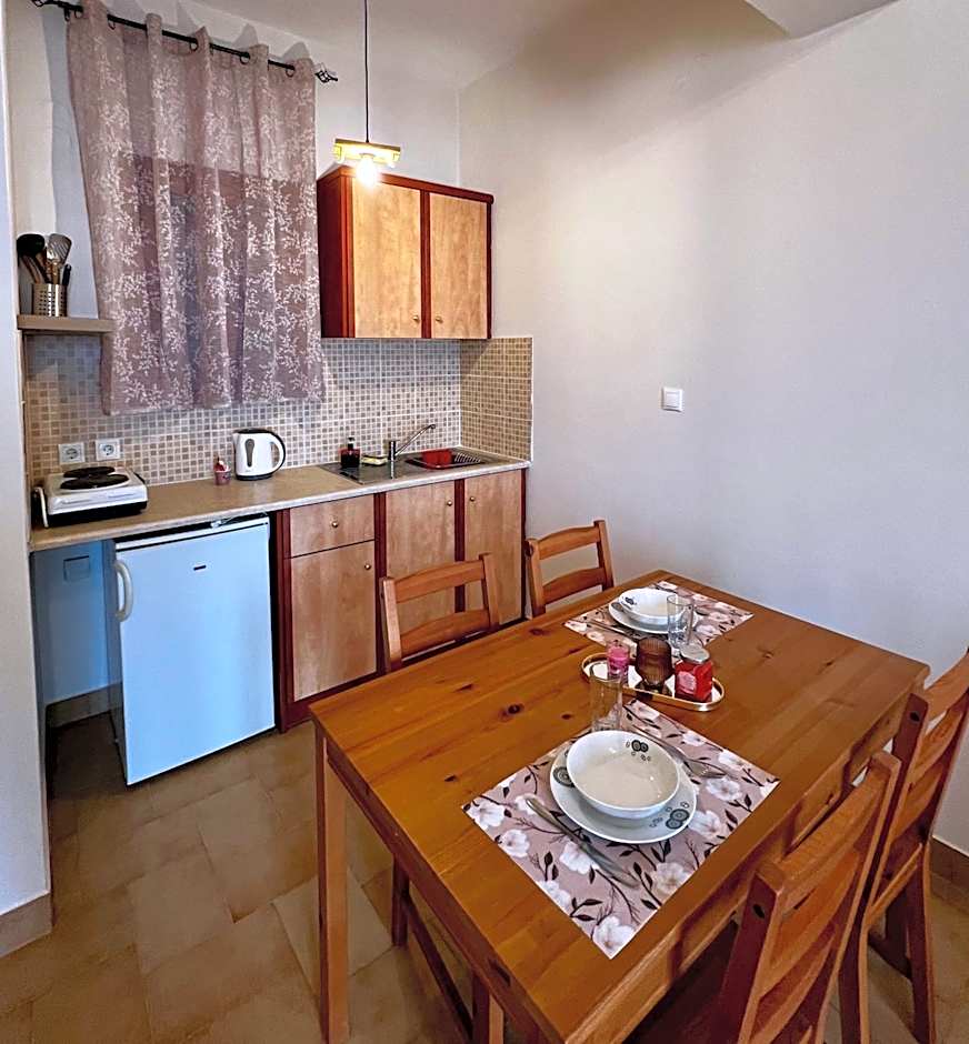 Ocean Front Studios 77