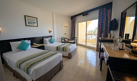 Standard Double Room with Pool View - Non-refundable - All-Inclusive 