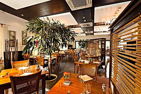 Logis Cottage Hotel
