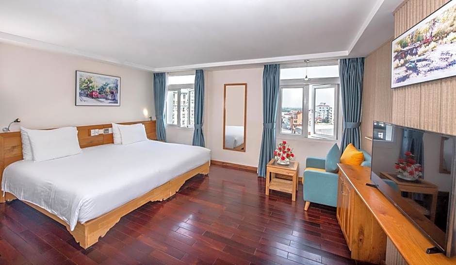 Romance Hotel