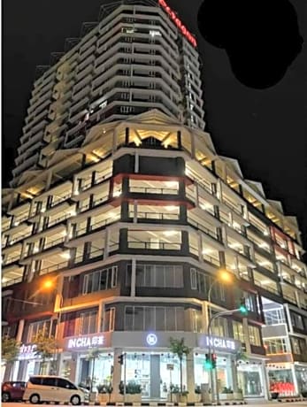 The Octagon Ipoh - Home Stay