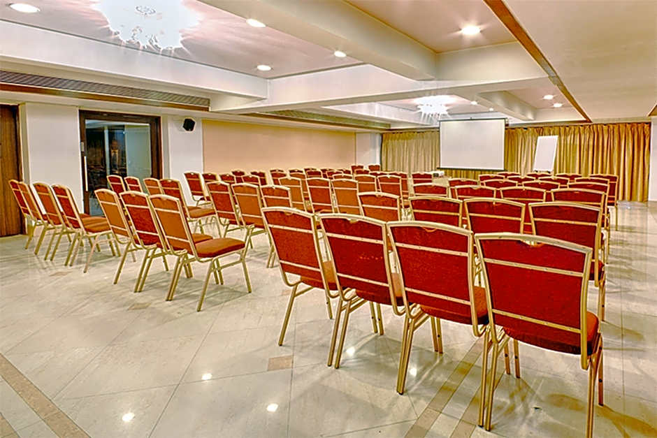 Hotel Platinum Residency