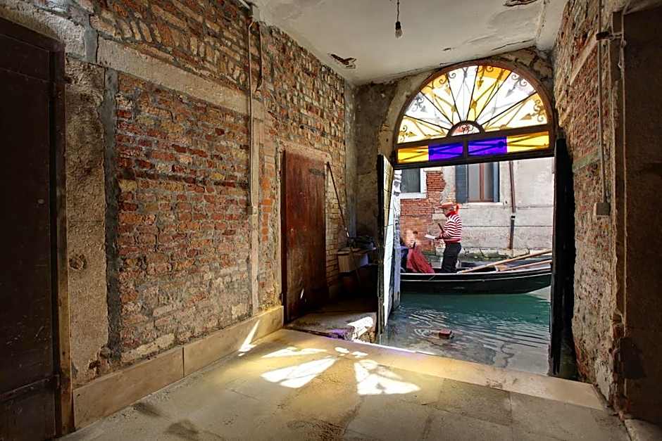 Canale - WR Apartments