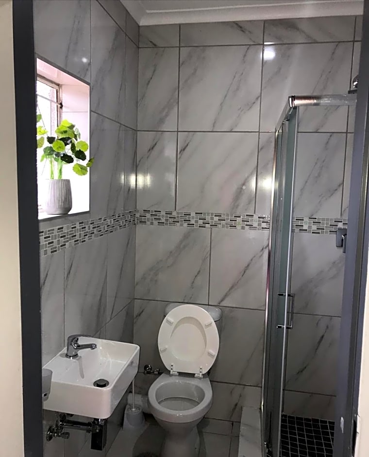 Pomona Lodge – Kempton Park, PA