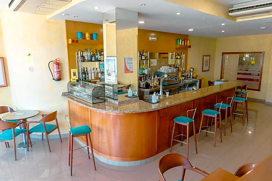 Hotel Atalaya II