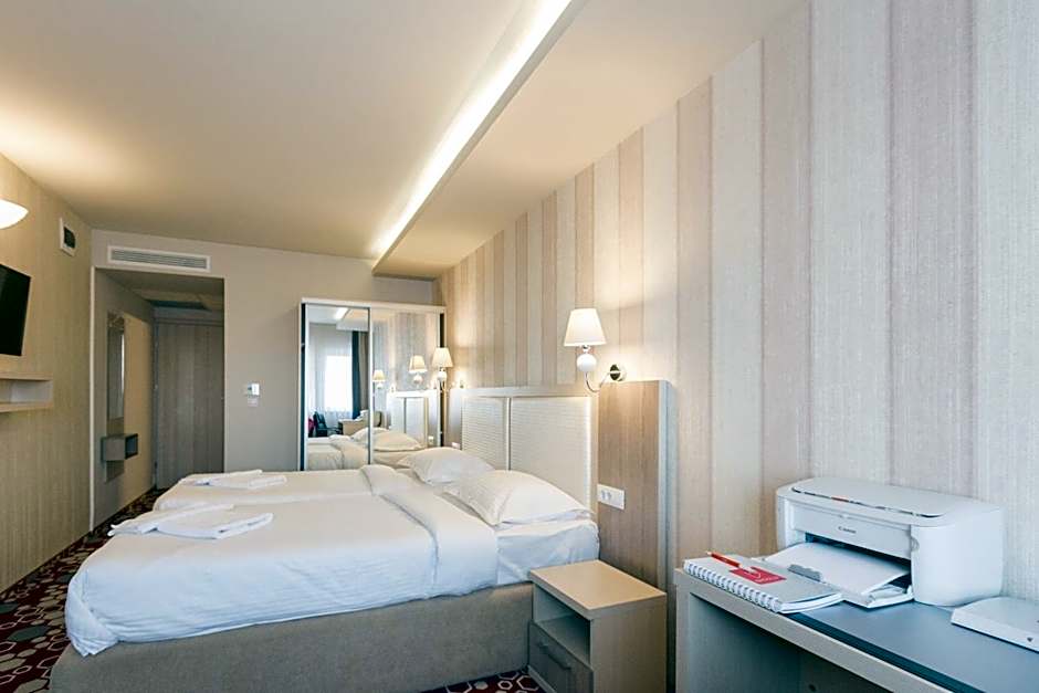 Bacolux Craiovita, Craiova