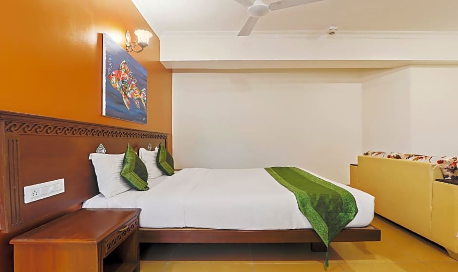 Treebo Premium Dona Eliza, 700 Meters From Calangute Beach