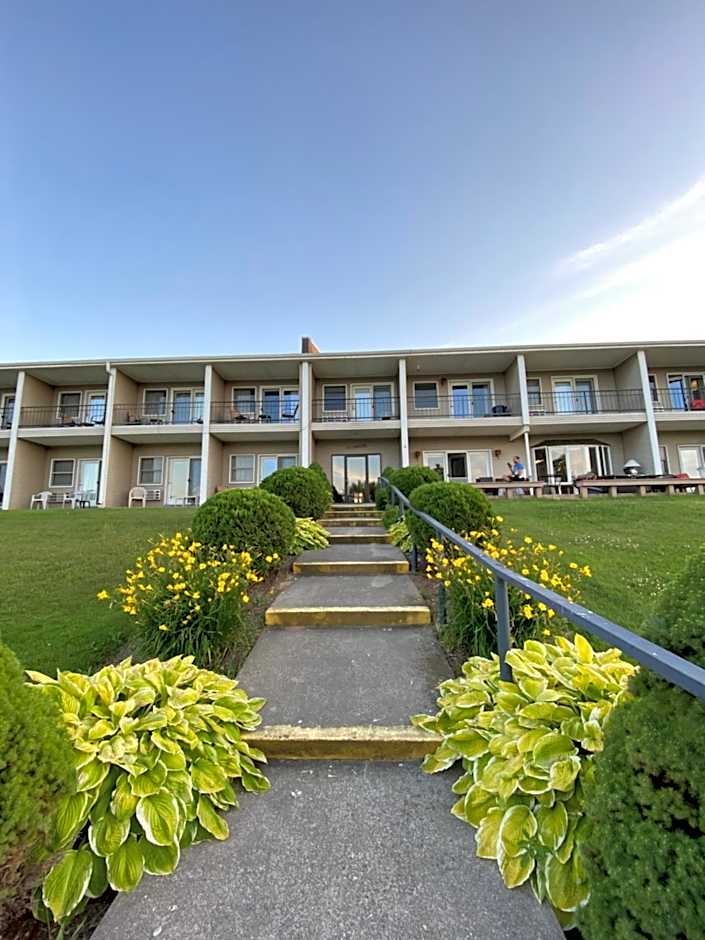Fleetwood Inn Suites