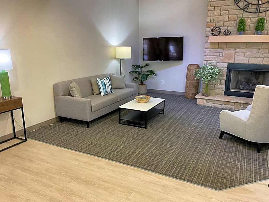 Comfort Suites Hotel and Conference Center