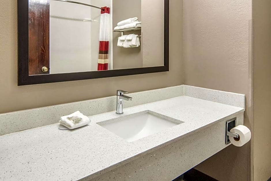 Red Roof Inn Terrell