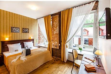 ZEN Double or Twin Room with Spa Bath