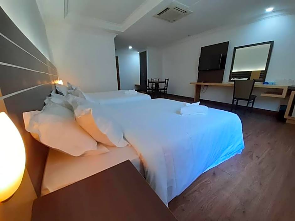SARA HOTEL