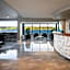 Anchor Inn & Suites, BW Signature Collection