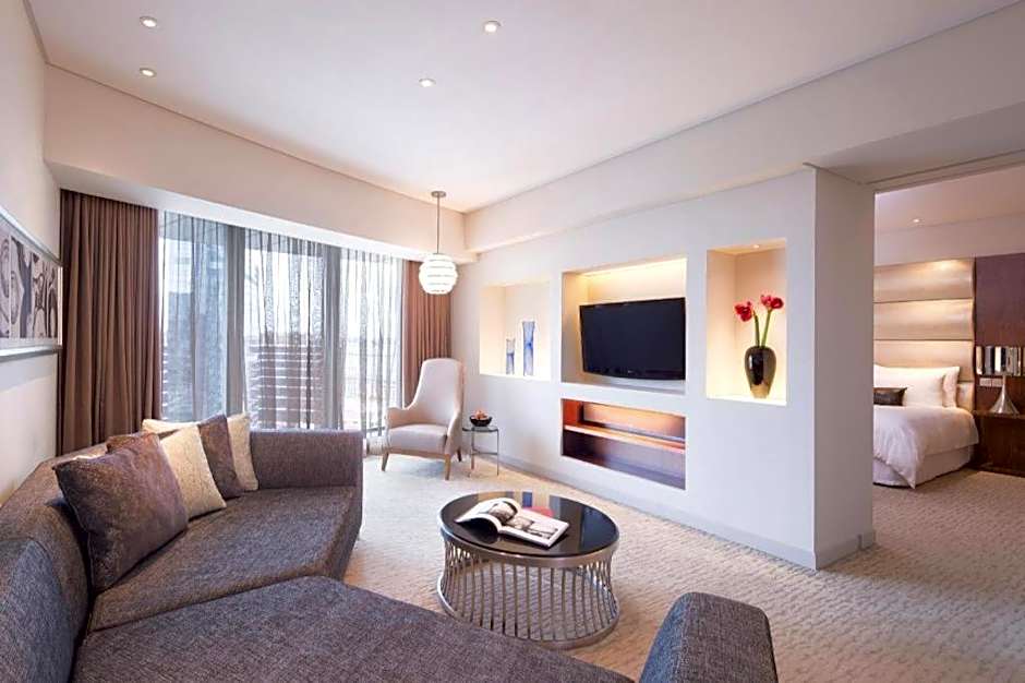 City of Dreams - The Countdown Hotel