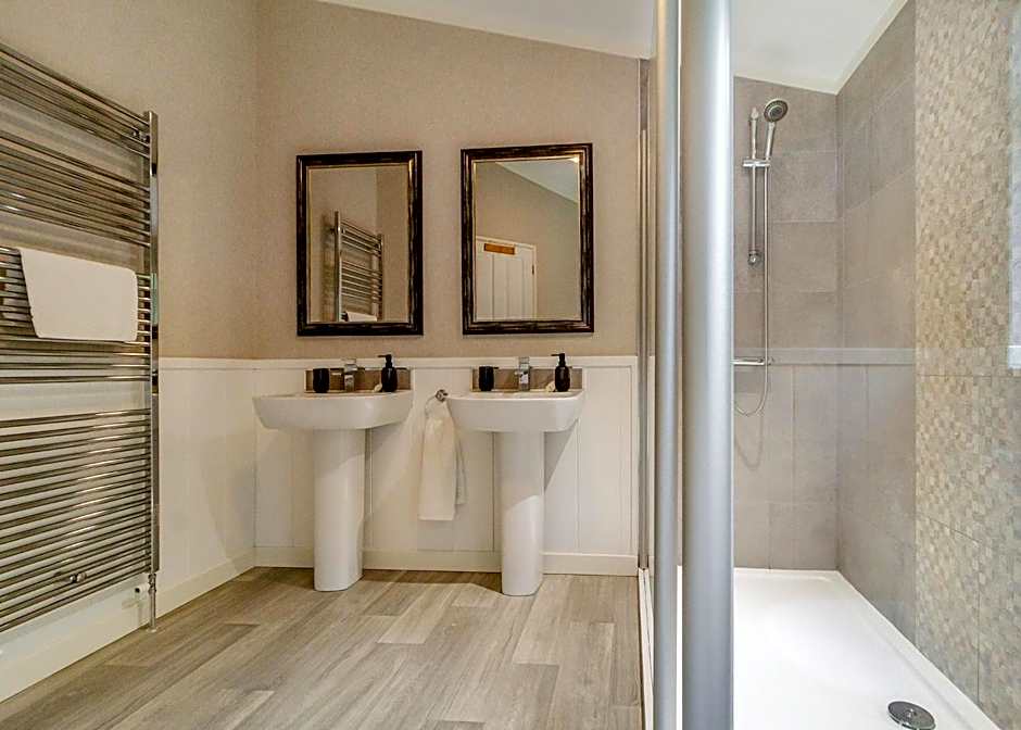 Otters Mead Boutique Lodges