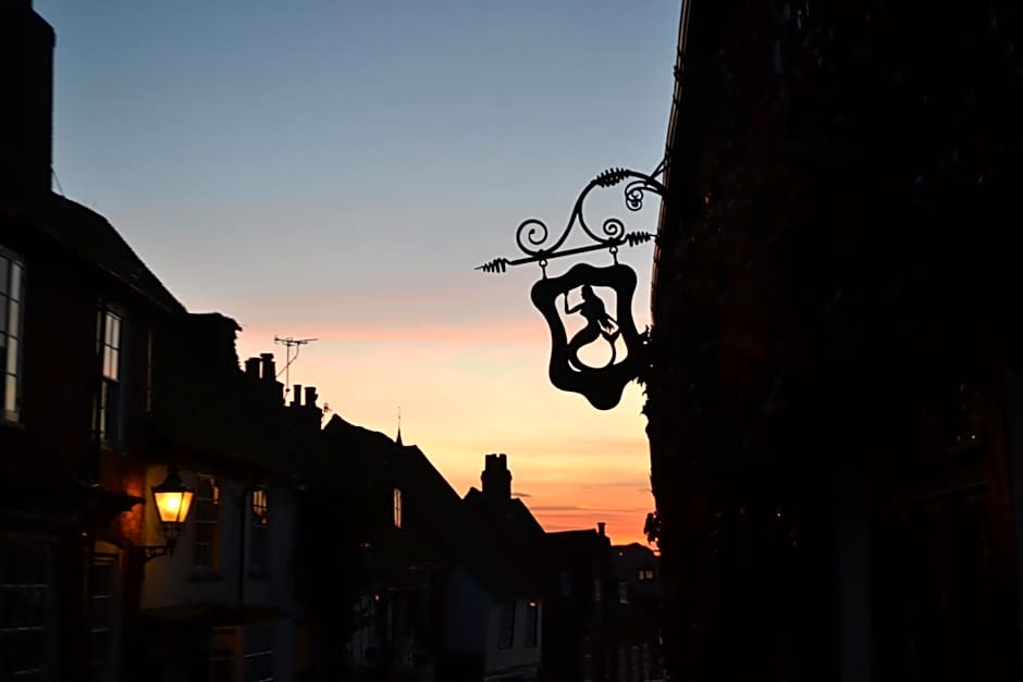 Mermaid Inn