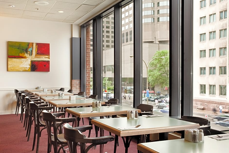 Travelodge by Wyndham Montreal Centre