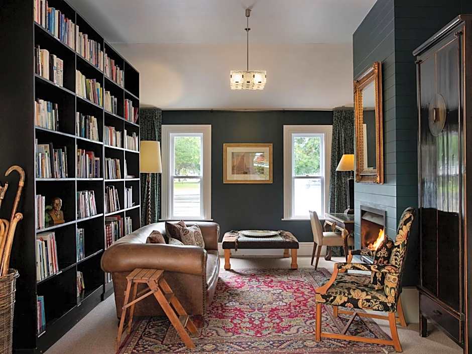 The Martinborough Hotel