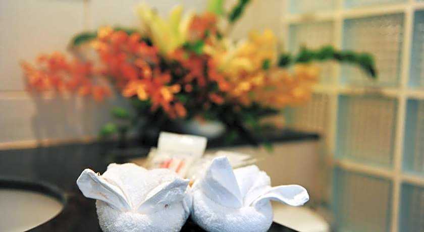 Ice Kamalabeach Hotel