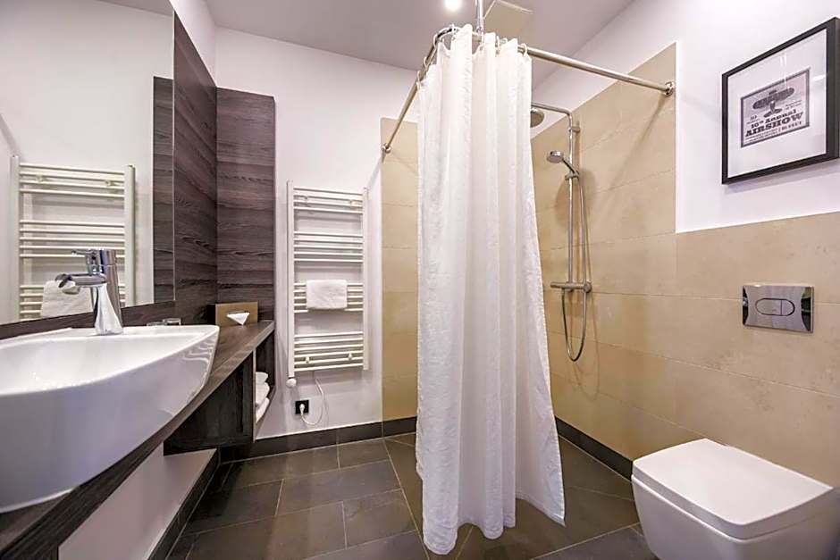 Airporthotel Berlin-Adlershof