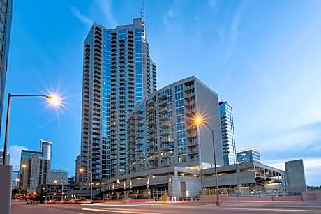 Twelve Downtown, Autograph Collection by Marriott