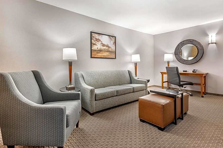 Drury Inn & Suites Champaign