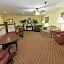 Douglas Inn & Suites Cleveland