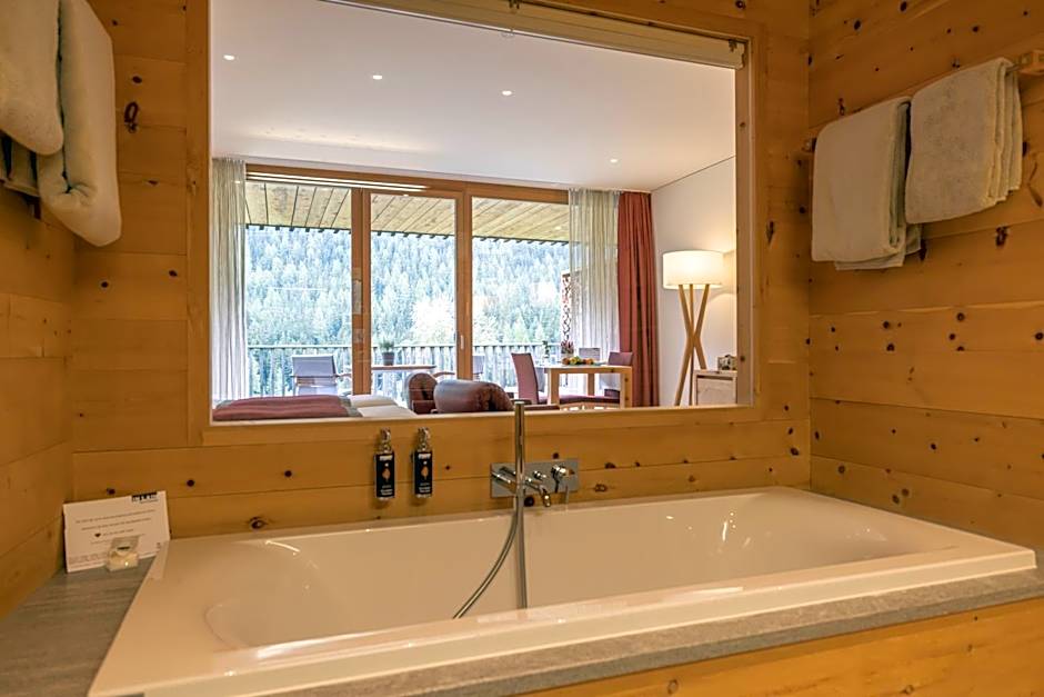 Relais & Châteaux IN LAIN Hotel Cadonau