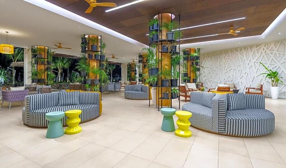 Ocean's Creek Beach Hotel