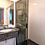 Arion Airport Hotel