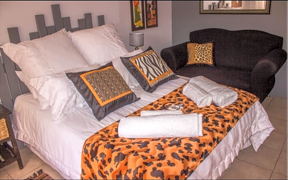 Oppi Hoek Guest House