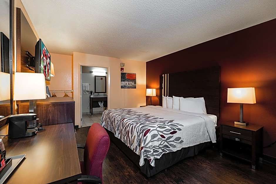 Red Roof Inn Valdosta - University