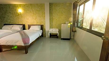 Executive Triple Room