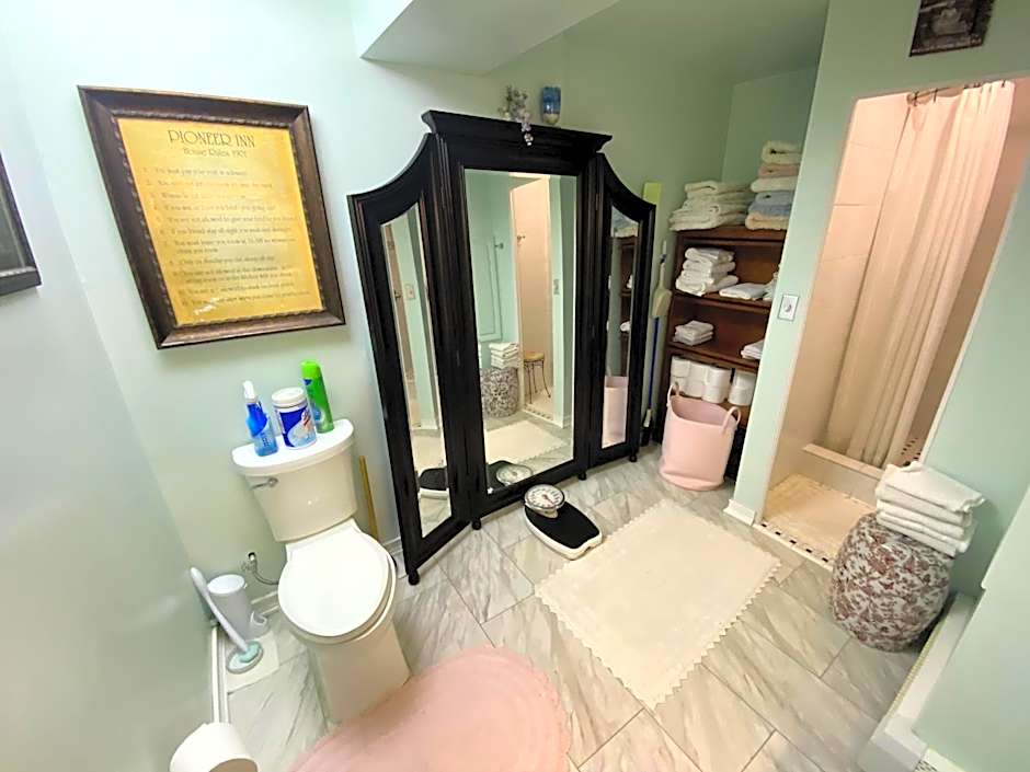 Billie's Backpackers Hostel