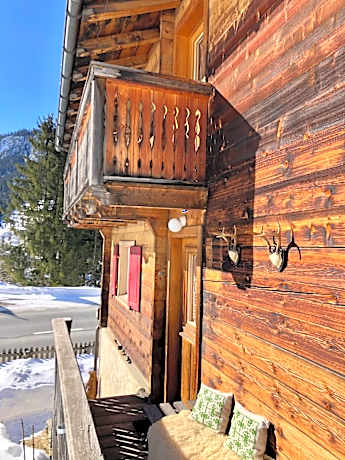 Charming Chalet Near Arosa For 6 People Single Use