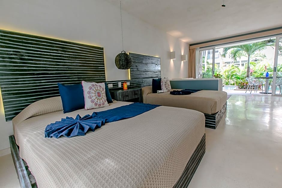 Alma De Flores Private Pools Suites