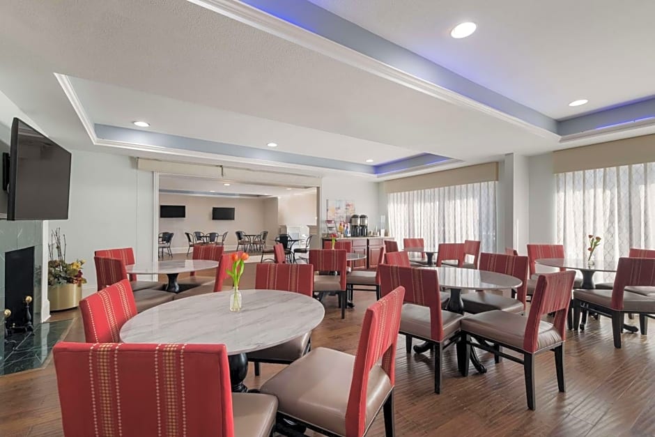 SureStay Plus Hotel by Best Western Plano