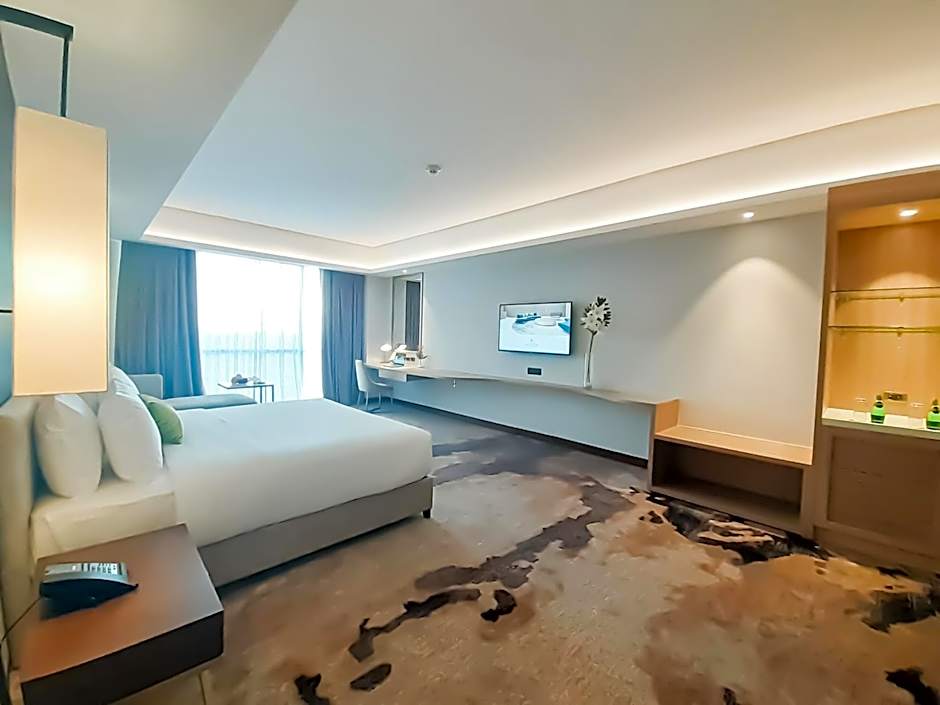 The Excelsior Hotel Las Piñas