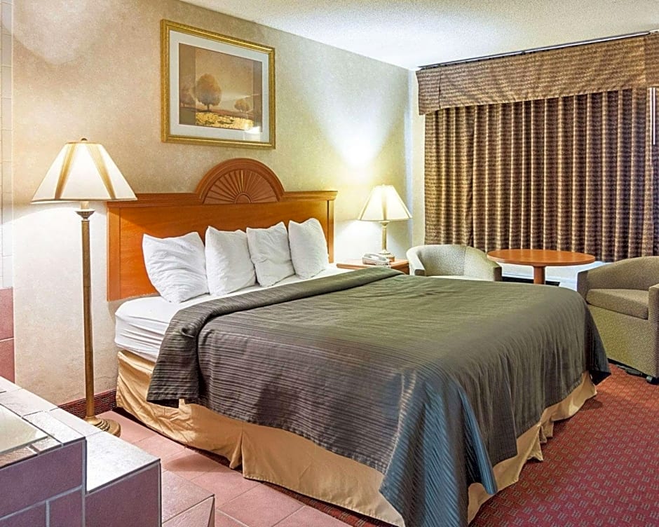 Quality Inn Petersburg-Fort Lee