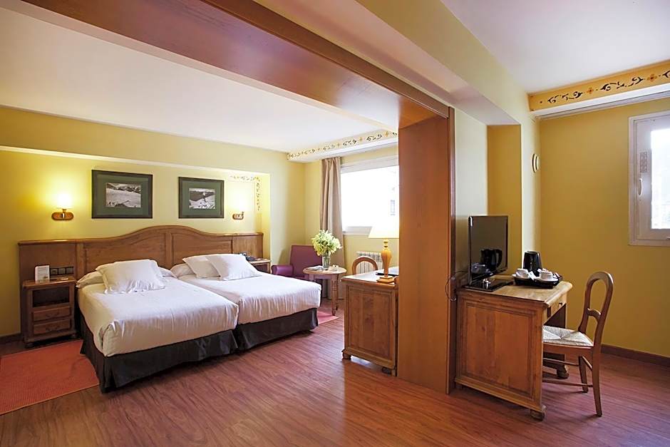Ski Plaza Hotel & Wellness
