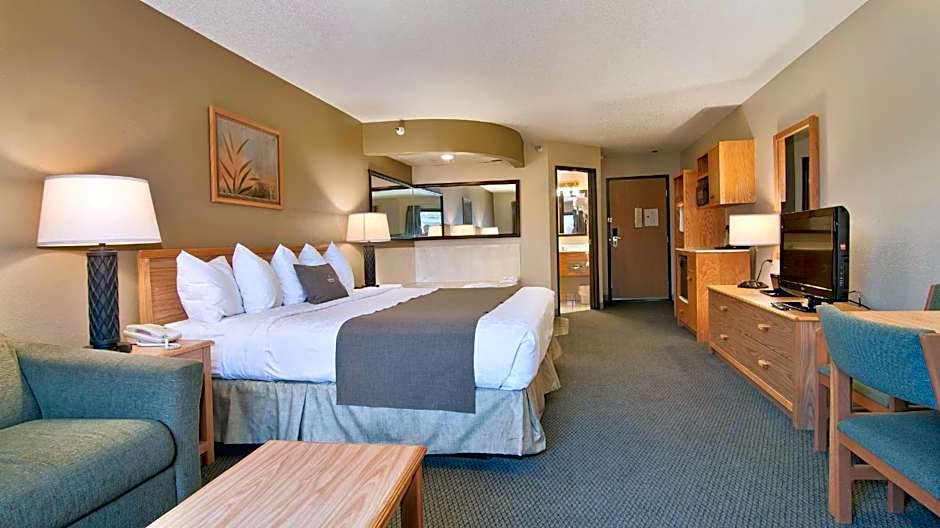 Boarders Inn & Suites by Cobblestone Hotels - Faribault