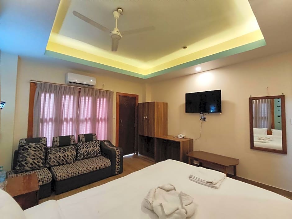 Hotel Himalayan inn