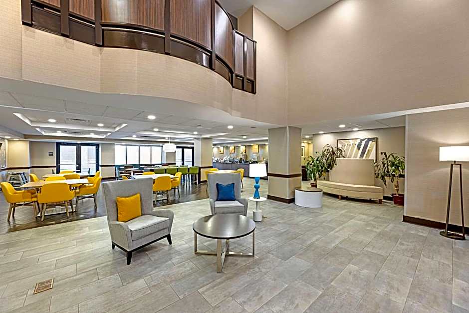 Comfort Inn & Suites Arlington Heights - Schaumburg